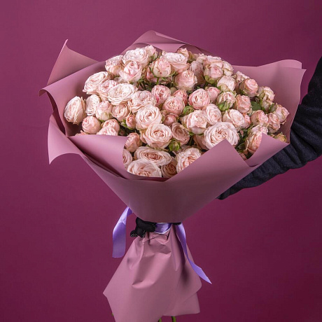 Букет из 19 нежно-розовых пионовидных кустовых роз - Фото 2