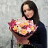 Компактный букетик из роз, альстромерии Моей Родной - Фото 6