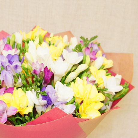 Букет цветов Фрези - Фото 3