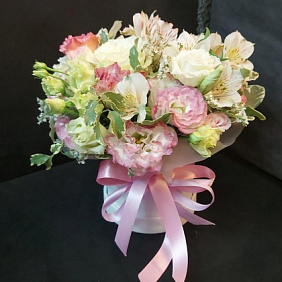 Коробочка с цветами "Комплимент" №2