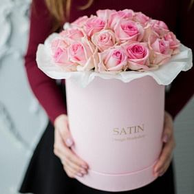 Розы в шляпной коробке №161