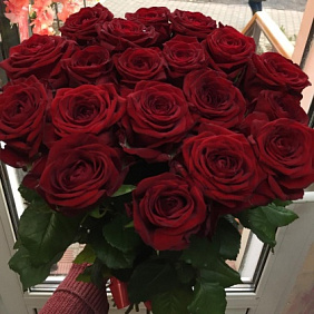 Букет 19 Ред наоми