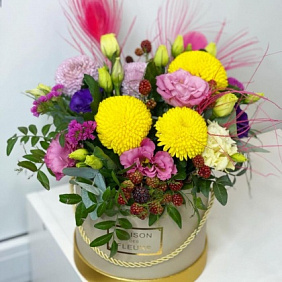 Цветы в коробке №752