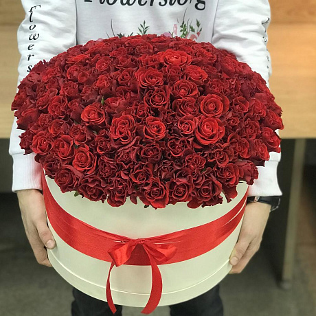 Коробка XXL из 115 красных роз. N327 - Фото 2