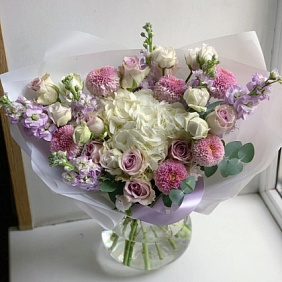 Букет цветов "Сиреневые оттенки"