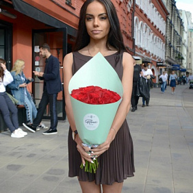 21 красная роза Red Kenya GREEN