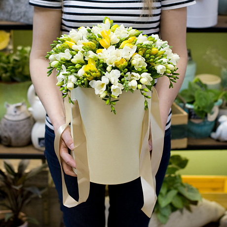Букет из фрезий Freesia - Фото 3