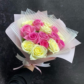 Букет из 15 роз roses