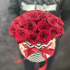 Букет из роз 19 red rose box
