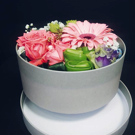 Шляпная коробка с цветами Анжелика - Фото 2