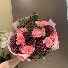 Букет из 19 диантусов