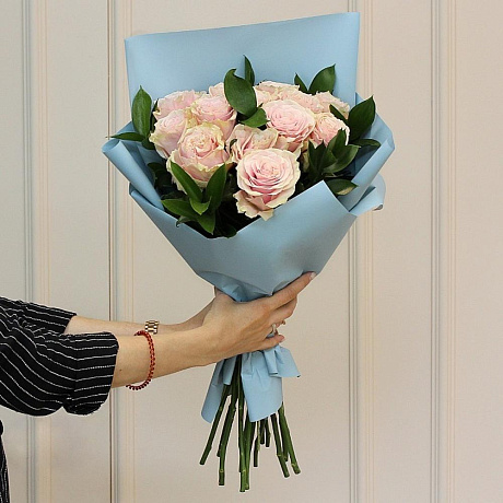 11 роз в зелени - Фото 2