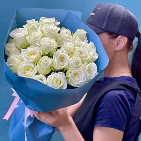 Букет из 25 Белых роз (Колумбия)