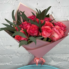 Букет из 15 пионовидных роз №162