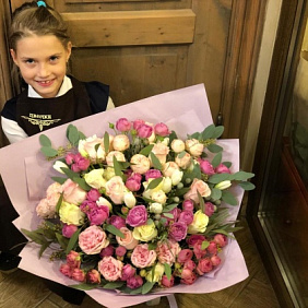 Большой букет из роз "Солло "