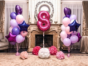 Композиция из шаров "С 8 марта!" Сиреневое настроение