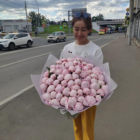 Букет с пионами №186