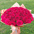 45 красных роз в крафте - Фото 1