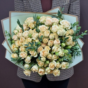 Букет из кустовых роз №197