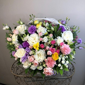 Корзина с цветами №272