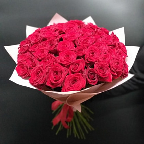 Букет из красных роз 60 см
