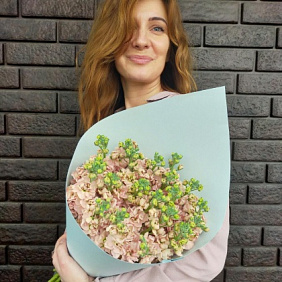 Букет из пудровой маттиолы