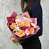 Компактный букетик из роз, хризантемы, альстромерии Моей Родной - Фото 4