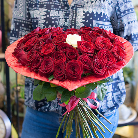 Букет-сердце из роз (41 роза) - Фото 3