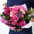 Яркий букет из роз и маттиолы - Фото 1