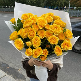 Кустовые розы №175