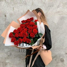 Монобукет из 35 красных роз