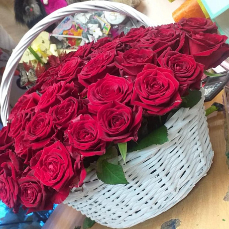 Корзина цветов «Карусель» - Фото 2