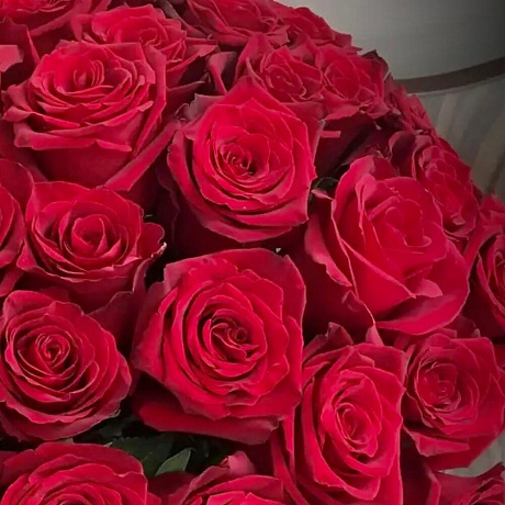 35 шикарных красных роз - Фото 3