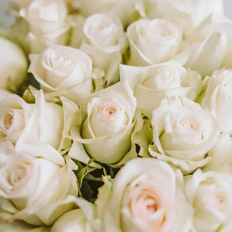 Букет цветов Розовый бал. Все в белом - Фото 2