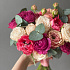 Букет невесты в яркой гамме миксом кустовых роз и эвкалиптом - Фото 2