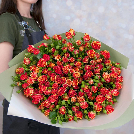 Букет из 25 кустовой розы Фаерфлеш - Фото 4