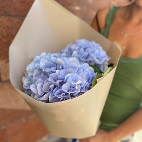 Букет цветов "голубая гортензия" №170
