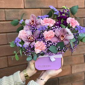 Цветы в коробке №454