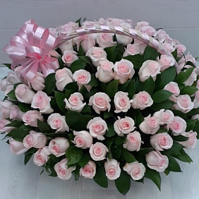 Корзина с цветами №284