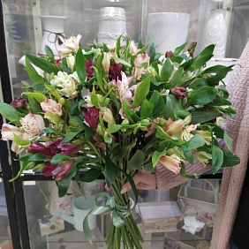 Букет из 25 альстромерий №162