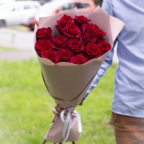 Букет из 15 роз сорта Эксплорер 60см