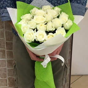 Белые розы №191