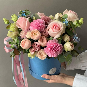 Цветы в коробке №356