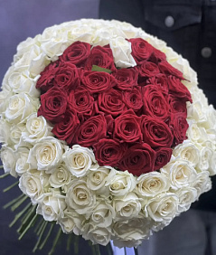 Сердце из роз Карамель
