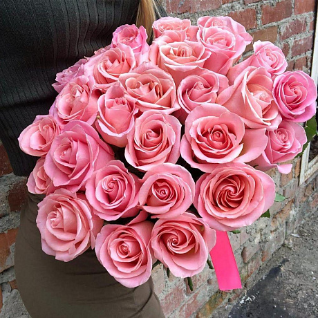 Букет из 25 розовых роз №164 - Фото 4