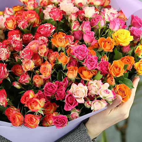 25 кустовых роз микс 70 см Кения - Фото 5