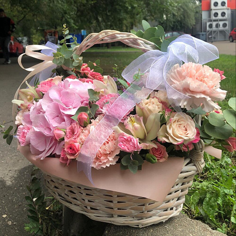 Букет цветов Розовая корзина - Фото 3