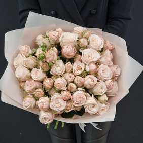 Букет кустовой пионовидной розы Bombastic 15шт