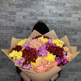 Букет хризантем "Первый день в году"
