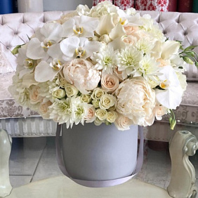 Коробка с цветами Luxury Flowers Для Тебя